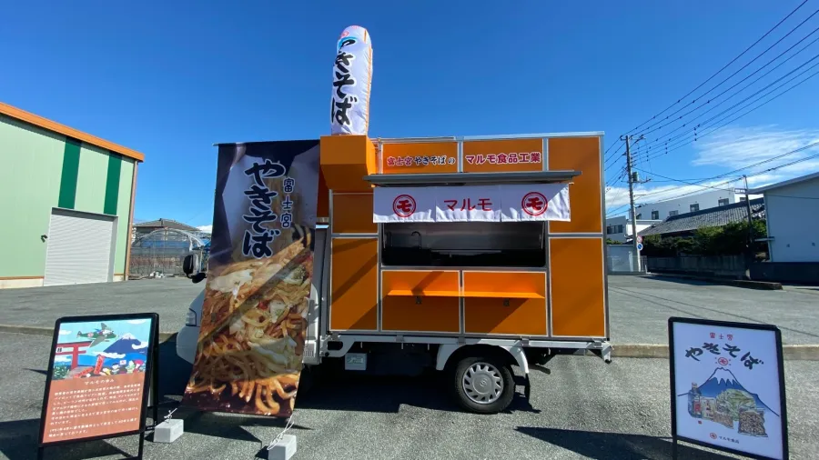 hacobo Works 1t〜1.5tトラックの製作例（やきそば店）