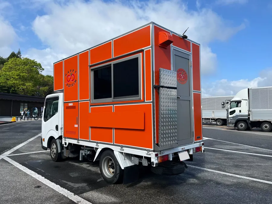 特注1.5tトラック 斜め