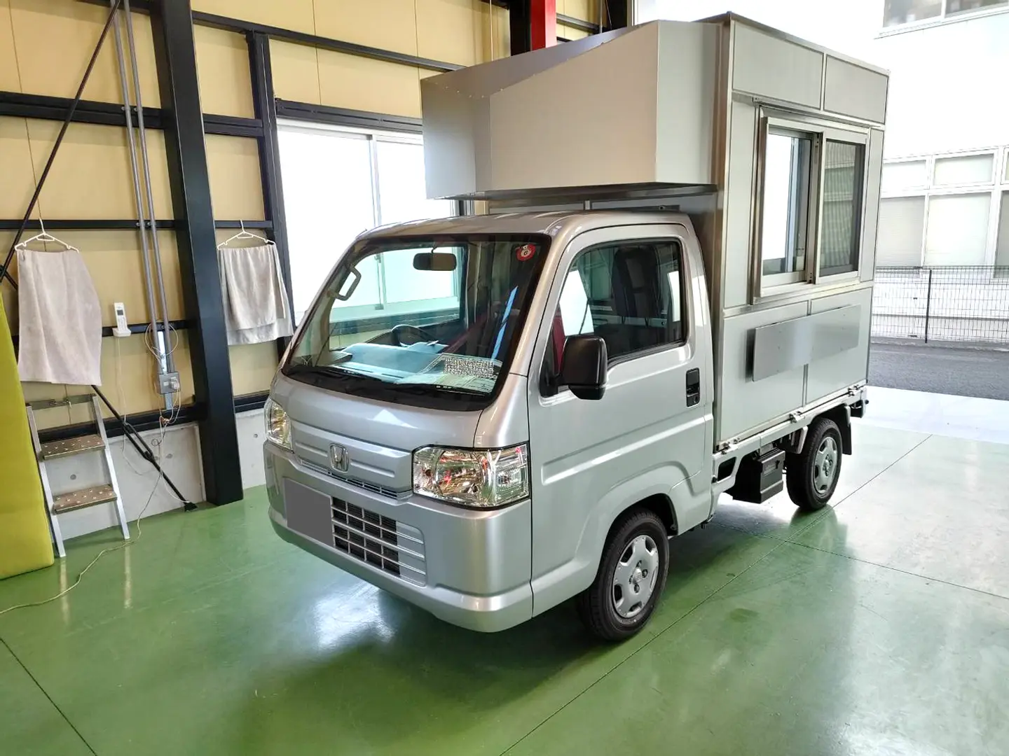Honda cars 富士東 様 製作実績写真